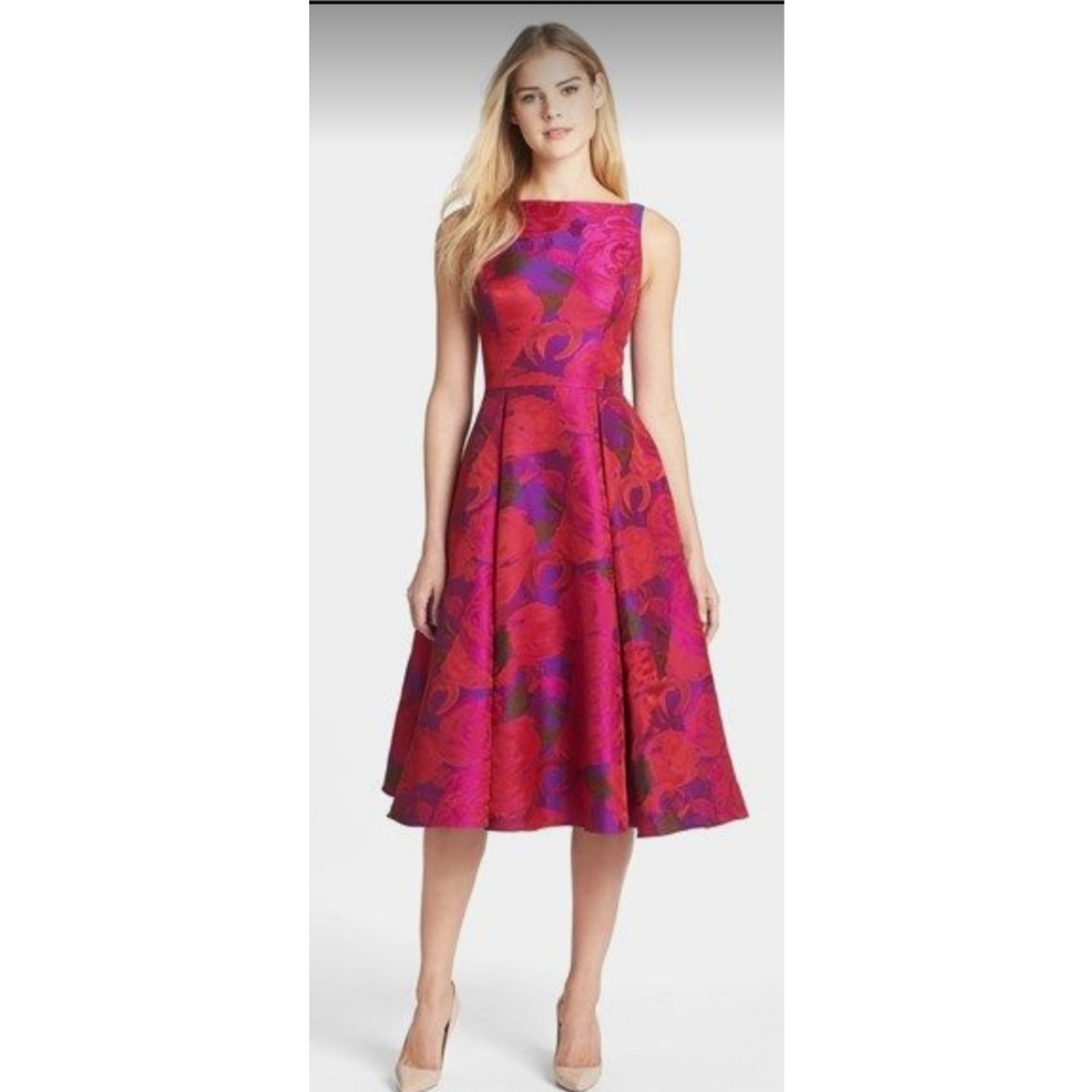 ADRIANNA PAPELL FLORAL MIDI JACQUARD DRESS - MAGENTA